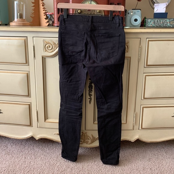 Mid Rise Jeggings - Picture 2 of 3